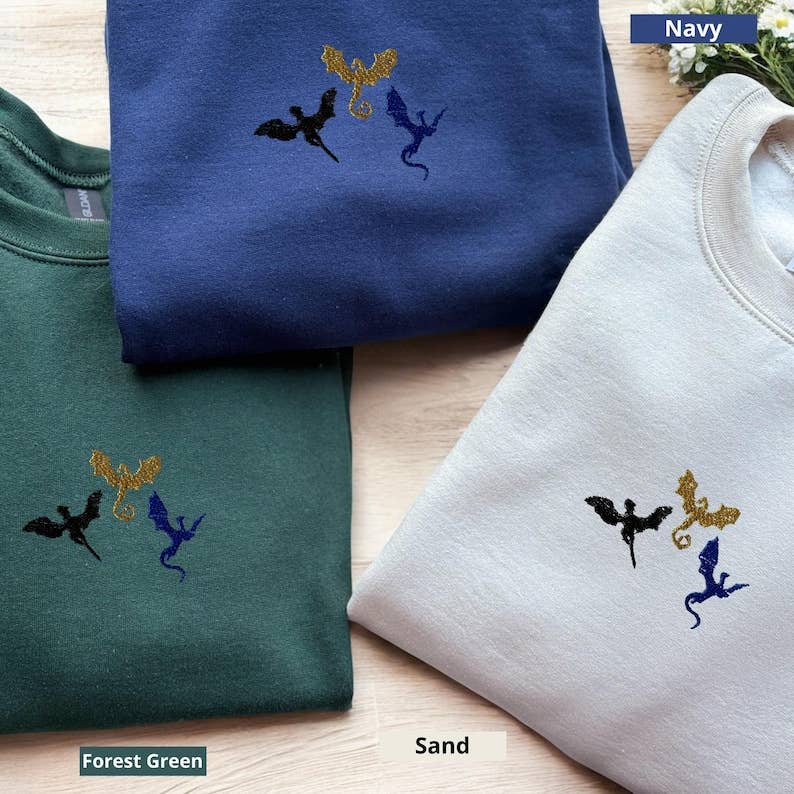Sweatshirt com dragões de fantasia bordados, presente literário para ela: Chocolate negro / M / Sweatshirt