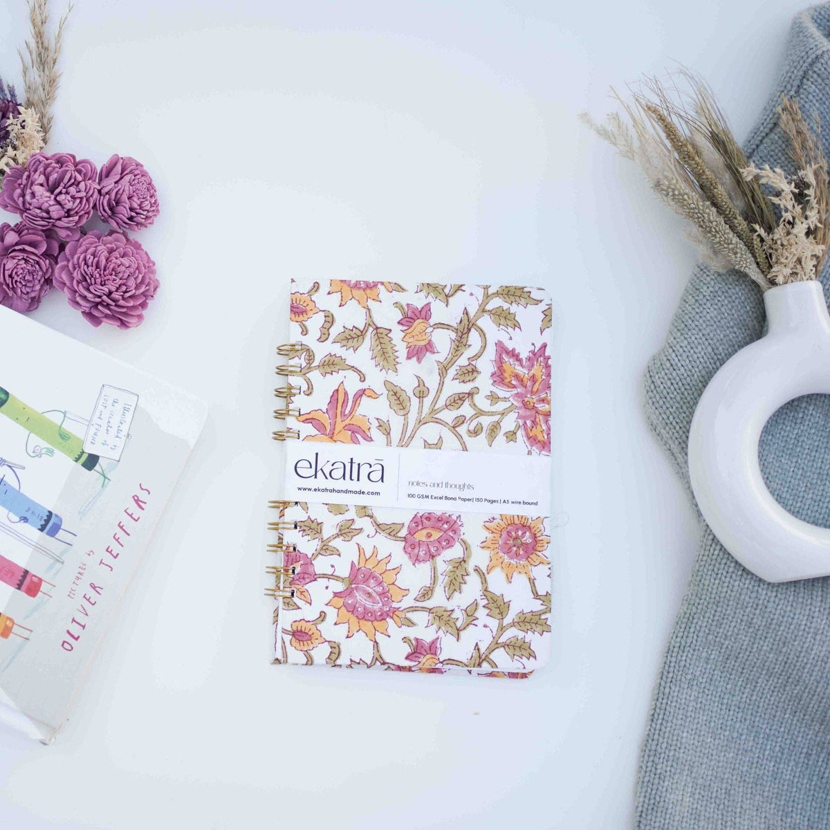 Caderno | Encadernação em Espiral Feito à Mão A5 Pautado Sustentável: Floral verde