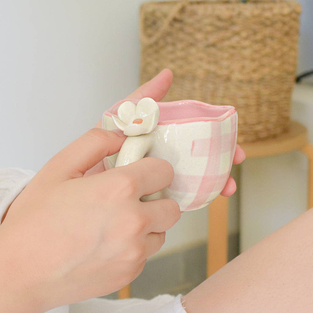 Caneca | Cerâmica Pintada à Mão com Desenho de Margarida | Rosa: Individual