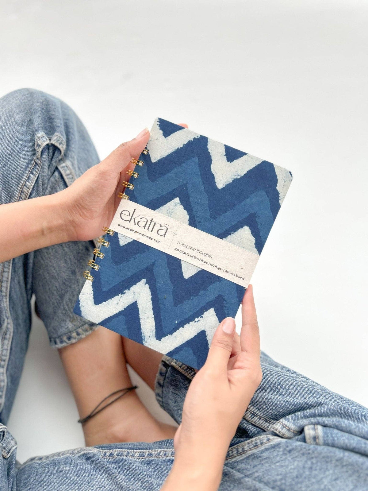 Caderno | Encadernação em Espiral Feito à Mão A5 Pautado Sustentável: Floral verde