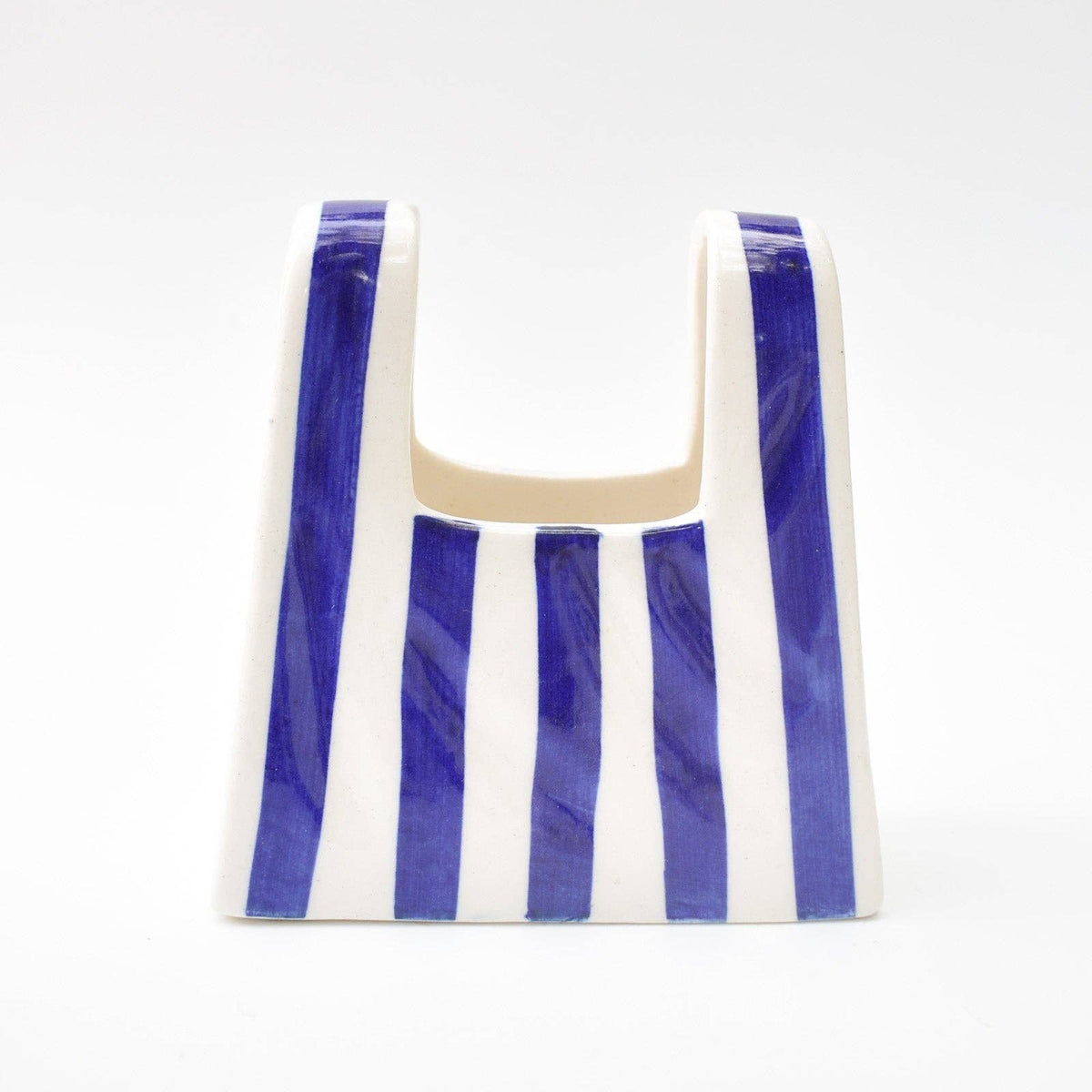 Vaso | Cerâmica pintada à mão em formato de saco | Pequeno, risca azul