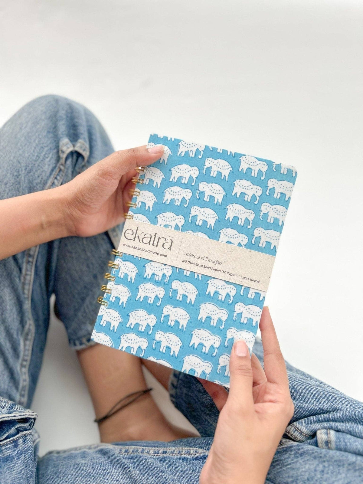 Caderno | Encadernação em Espiral Feito à Mão A5 Pautado Sustentável: Floral verde
